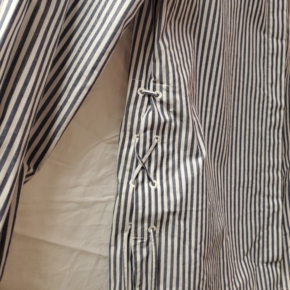 Derek Lam Button Down side lace shirt - Picture 3 of 3